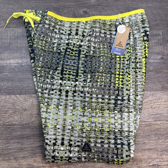 Prana‎ Catalyst 9" Board Shorts Men's Size 40 Wild Sage Ripple Print Swim - Picture 1 of 12
